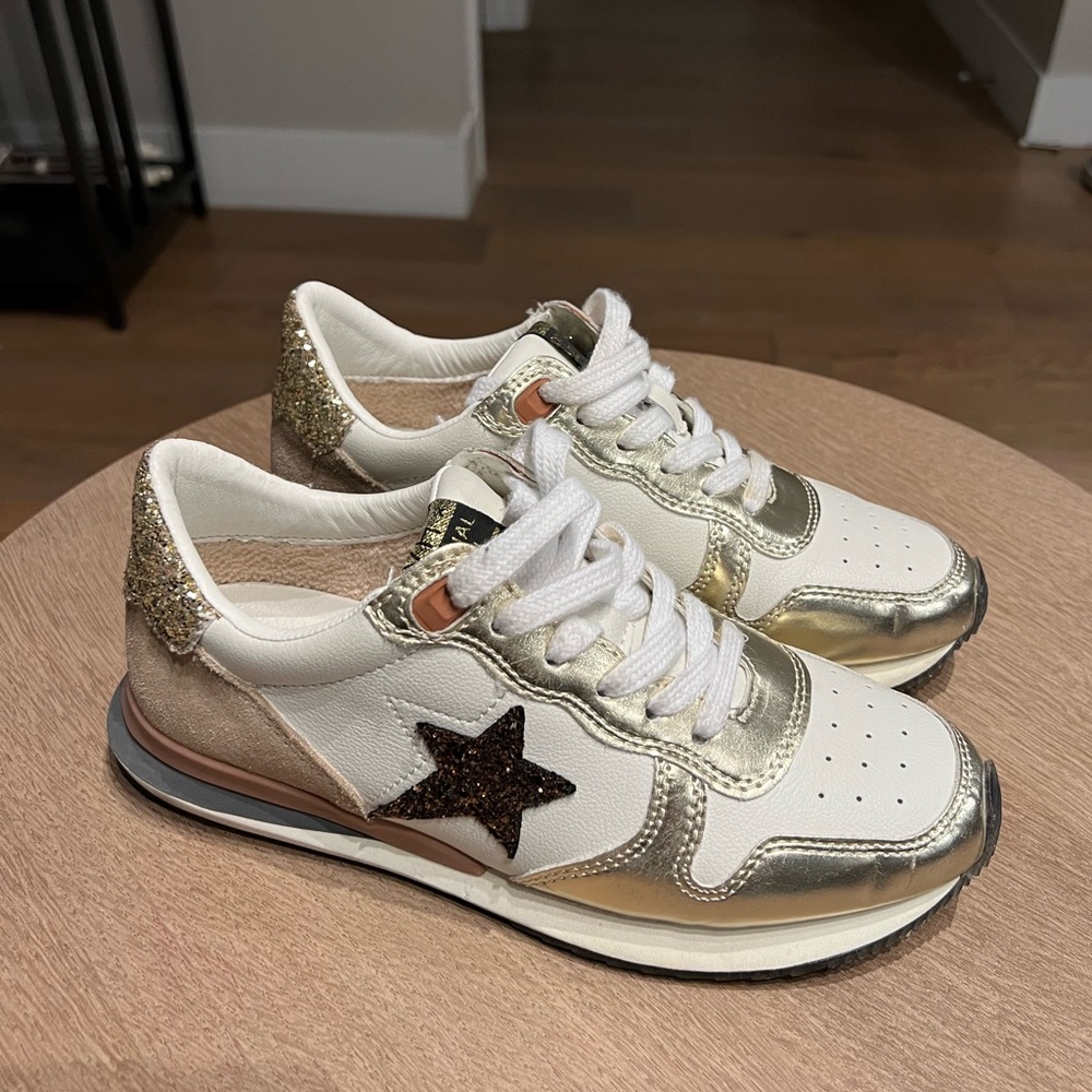Vintage Havana Star Sneakers
